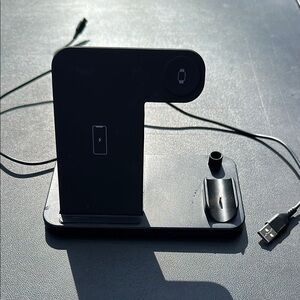 Black Wireless Charging Station